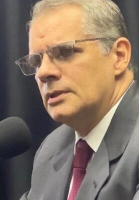 Ex-secretário de Segurança, Álvaro Lins aprova operação e diz que avanço das facções é reflexo da redução de ações nas comunidades