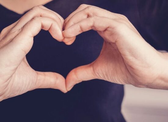 O poder do afeto quando o político transcende a política